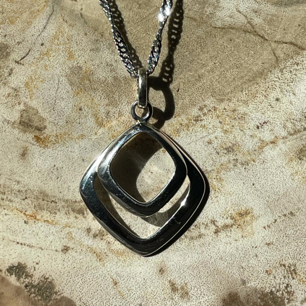 Sterling silver pendant